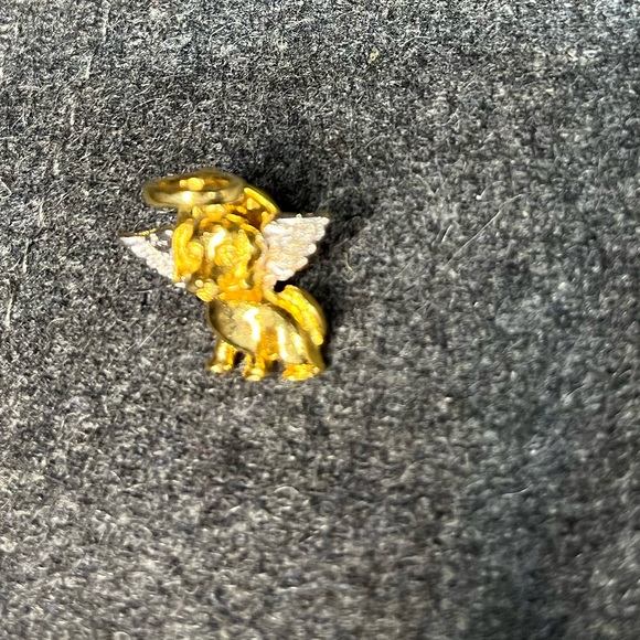 Guardian dog pin - Picture 2 of 10